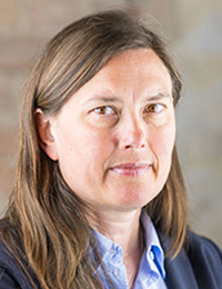 Dr. Klara Helstad